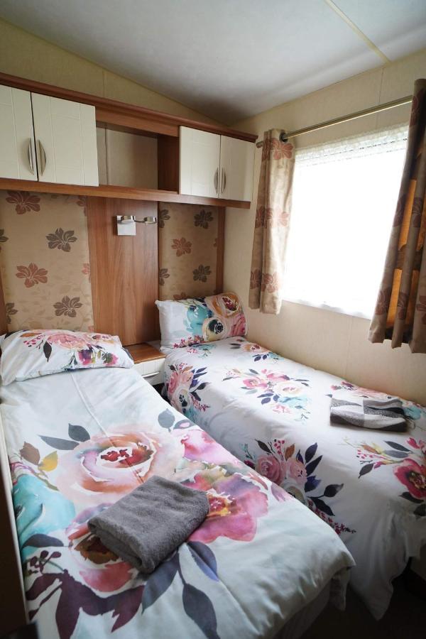 Manor Park Hunstanton Pets Go Free Linen Included别墅 外观 照片